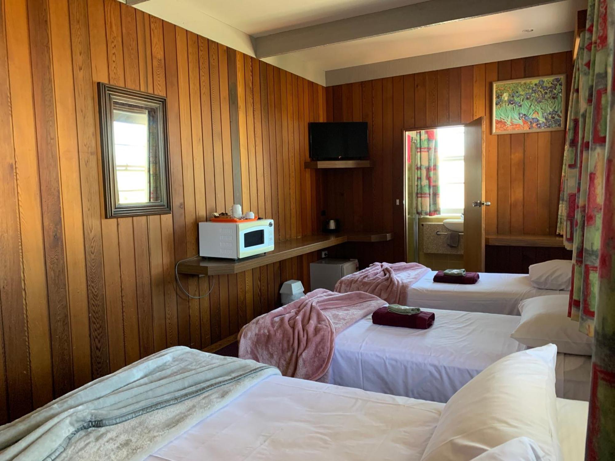 Moruya Monarch Hotel Экстерьер фото